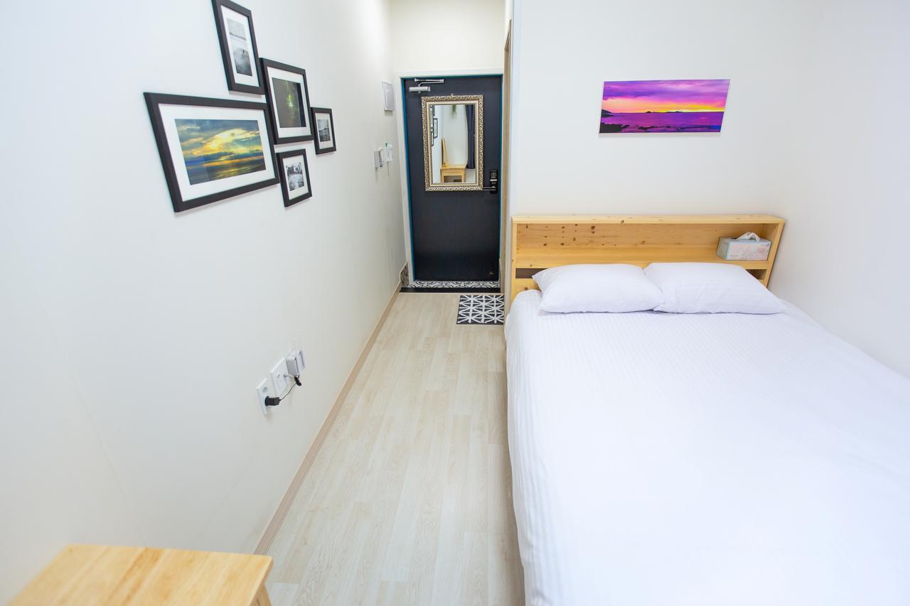 Gagopang Jeju Hotel Buitenkant foto
